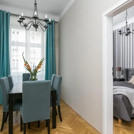 Apartamenty Rodzinne W Sercu Krakowa Apartment *