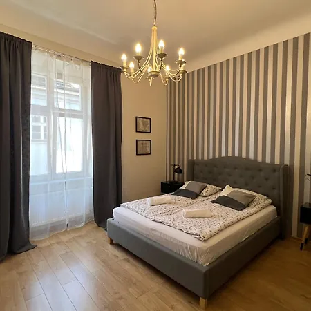 Apartment Apartamenty Rodzinne W Sercu Krakowa *